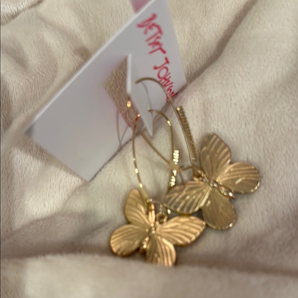 Betsey Johnson Gold Butterfly Earrings. NWT - Picture 8 of 14